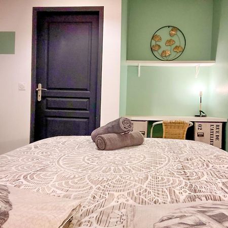 Le Montaigne - Wifi Fibre- Coeur Du Centre Ville-Property Rental Nm Périgueux Екстериор снимка