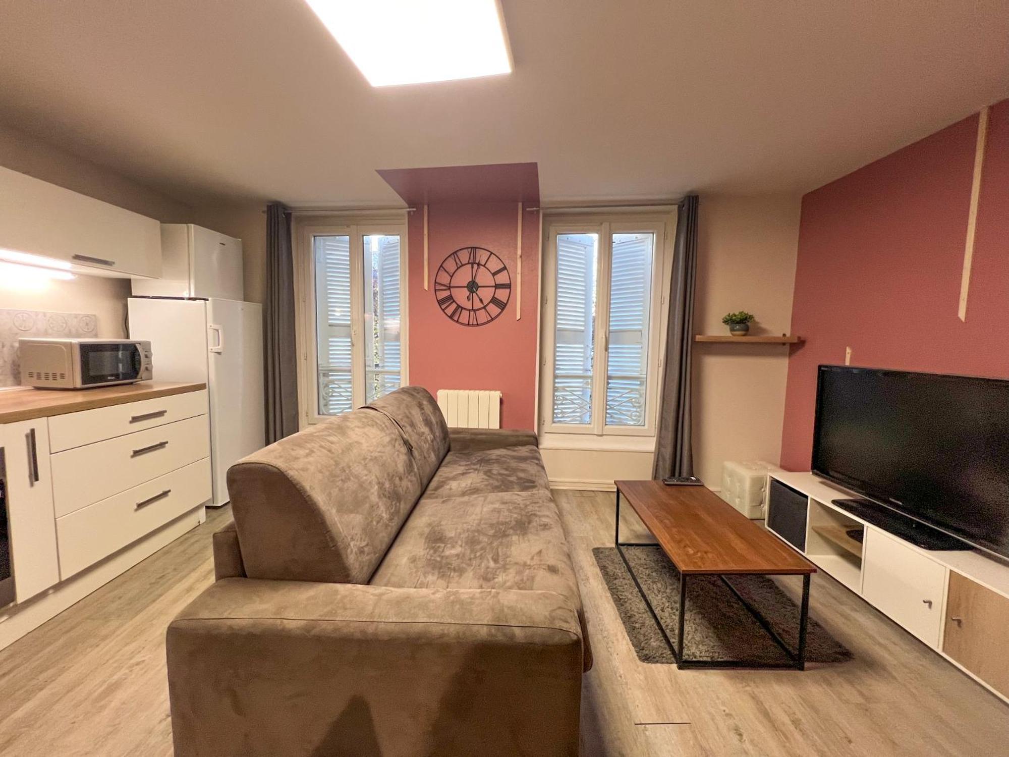 Le Montaigne - Wifi Fibre- Coeur Du Centre Ville-Property Rental Nm Périgueux Екстериор снимка