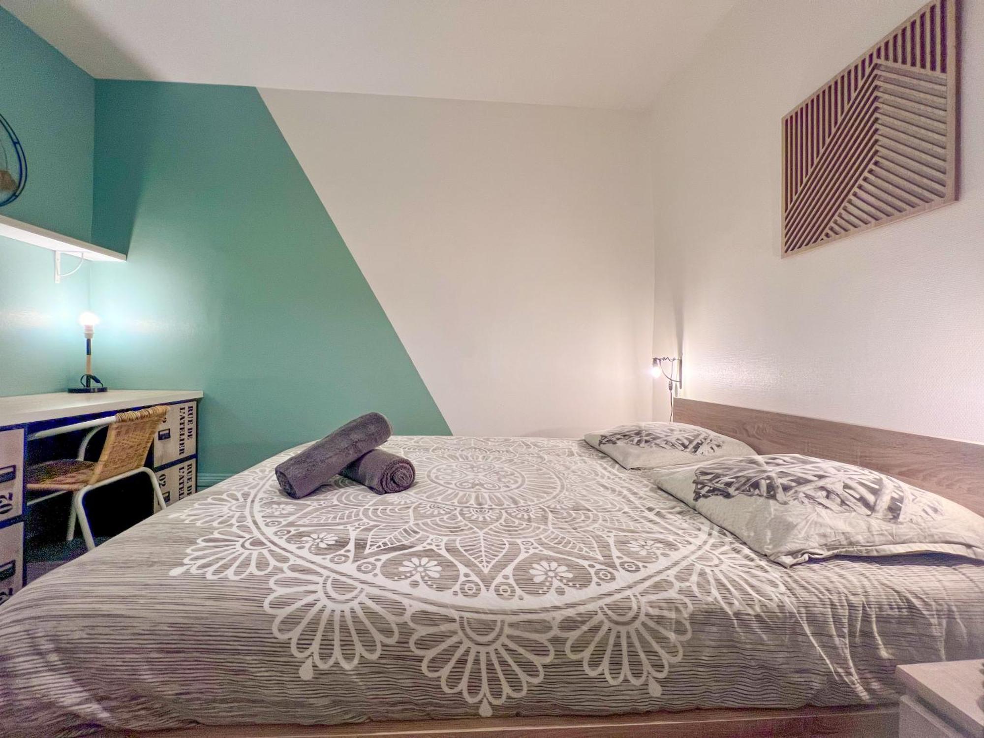 Le Montaigne - Wifi Fibre- Coeur Du Centre Ville-Property Rental Nm Périgueux Екстериор снимка