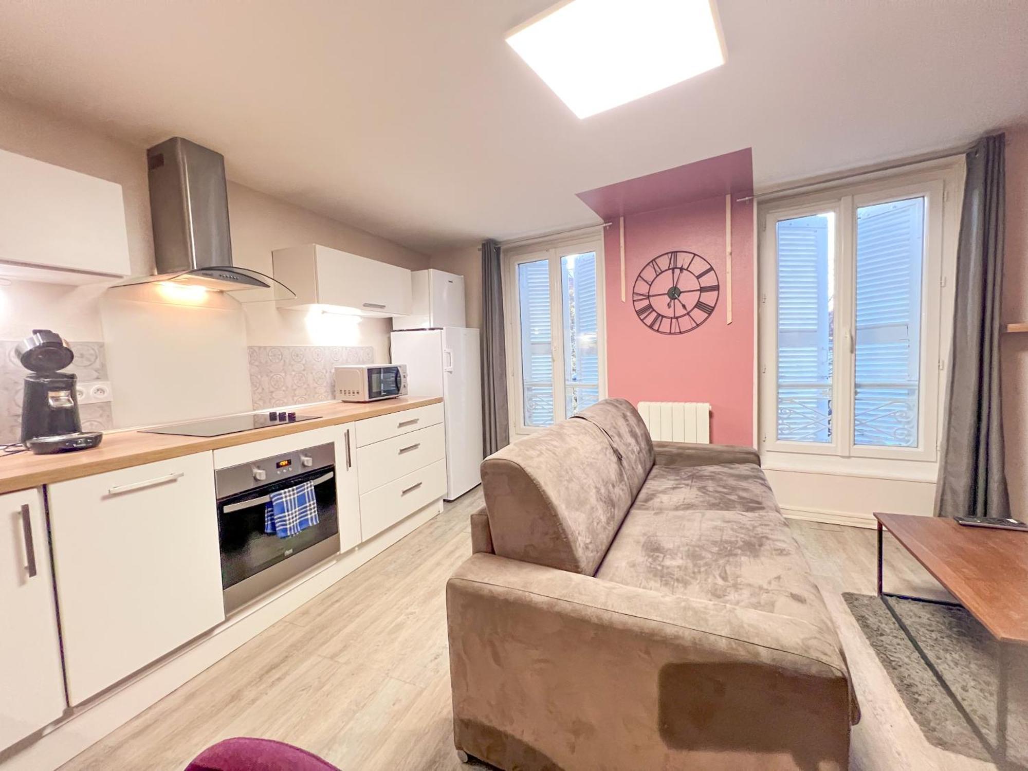 Le Montaigne - Wifi Fibre- Coeur Du Centre Ville-Property Rental Nm Périgueux Екстериор снимка
