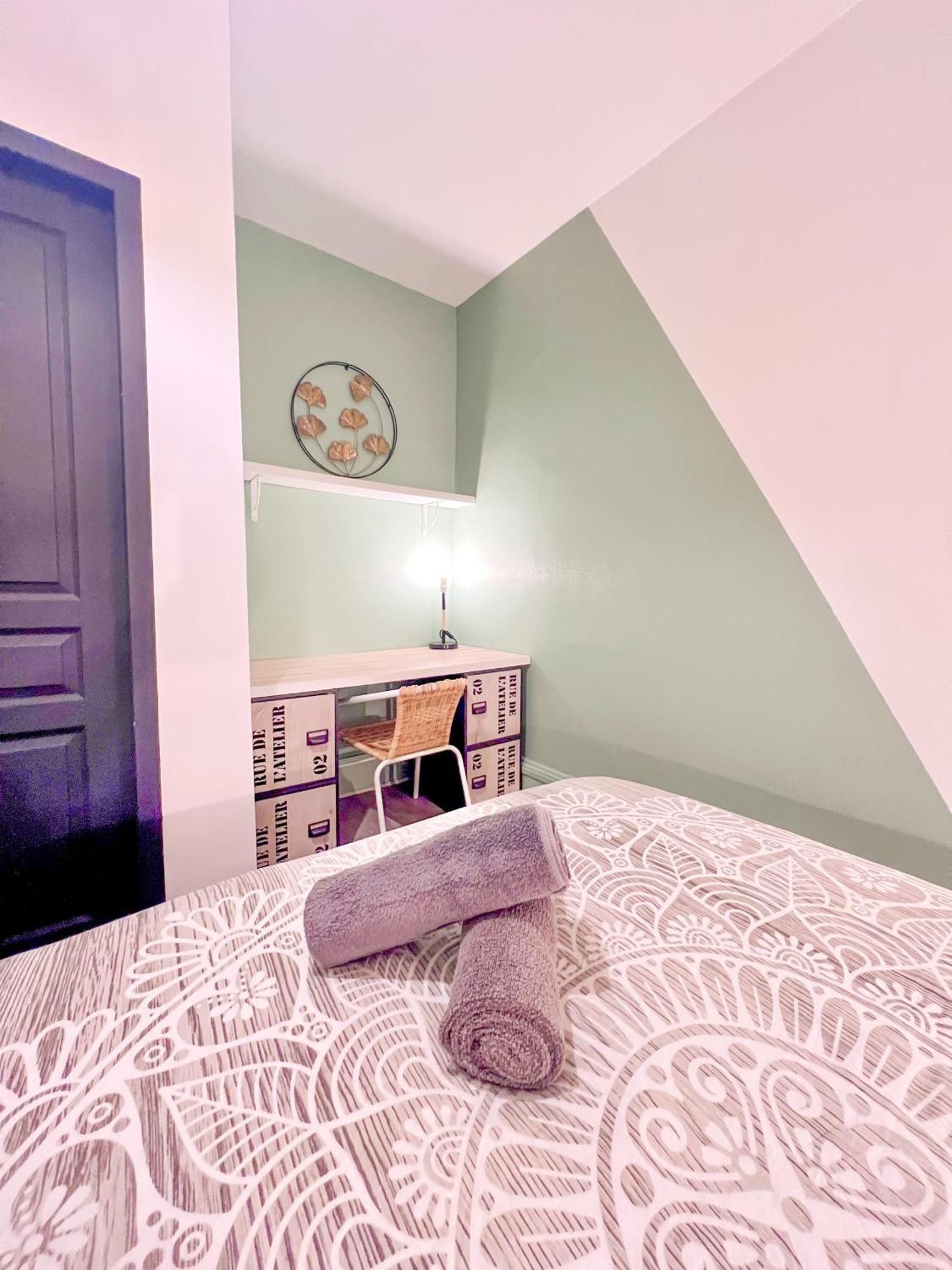 Le Montaigne - Wifi Fibre- Coeur Du Centre Ville-Property Rental Nm Périgueux Екстериор снимка