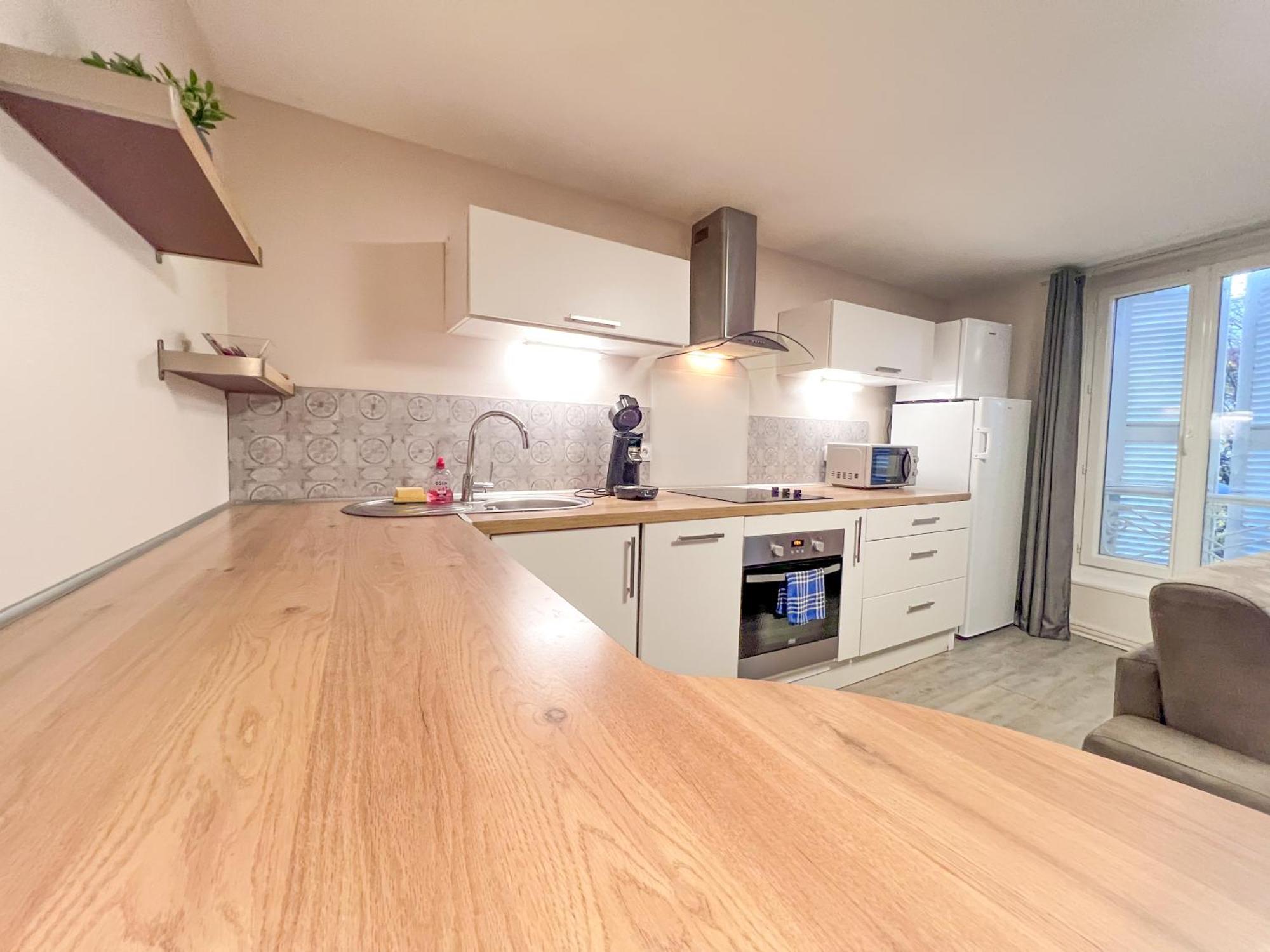 Le Montaigne - Wifi Fibre- Coeur Du Centre Ville-Property Rental Nm Périgueux Екстериор снимка