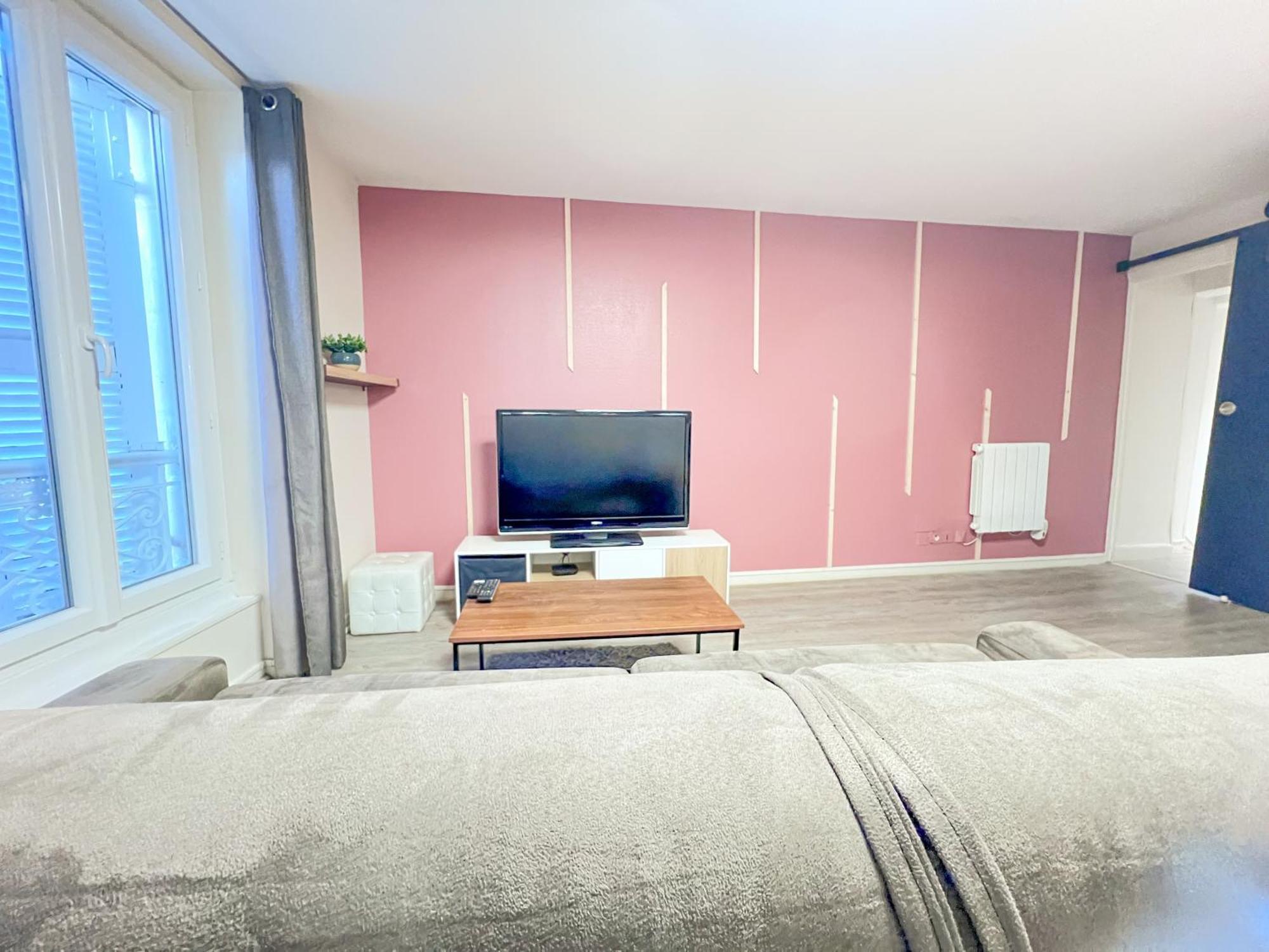 Le Montaigne - Wifi Fibre- Coeur Du Centre Ville-Property Rental Nm Périgueux Екстериор снимка