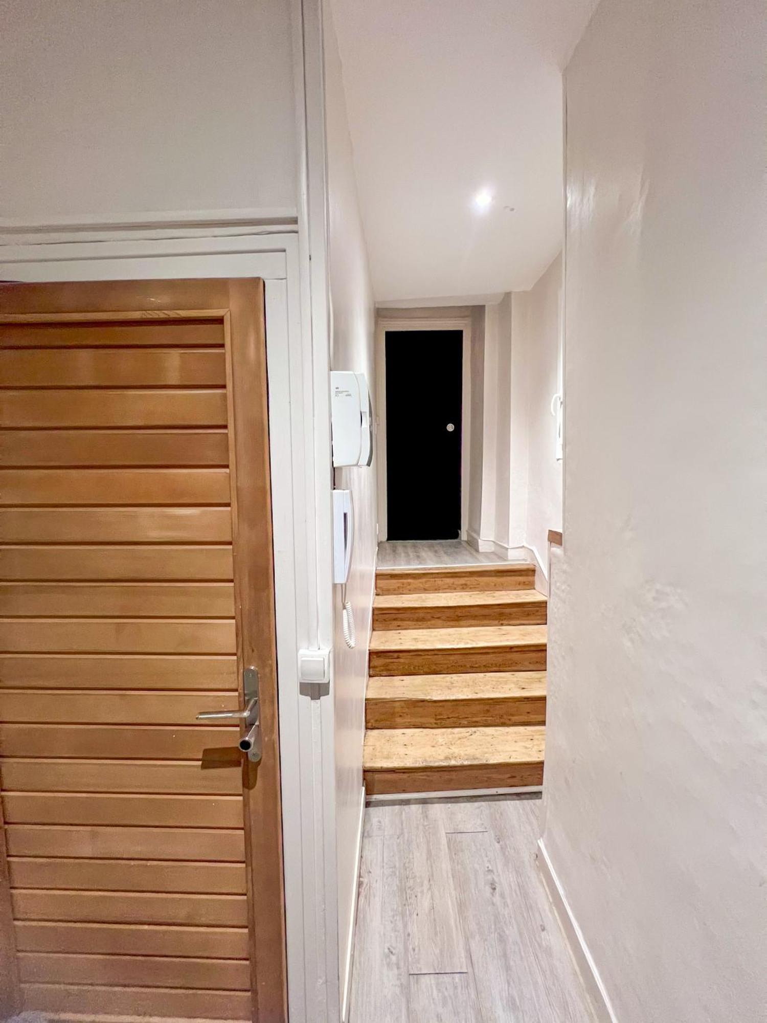 Le Montaigne - Wifi Fibre- Coeur Du Centre Ville-Property Rental Nm Périgueux Екстериор снимка
