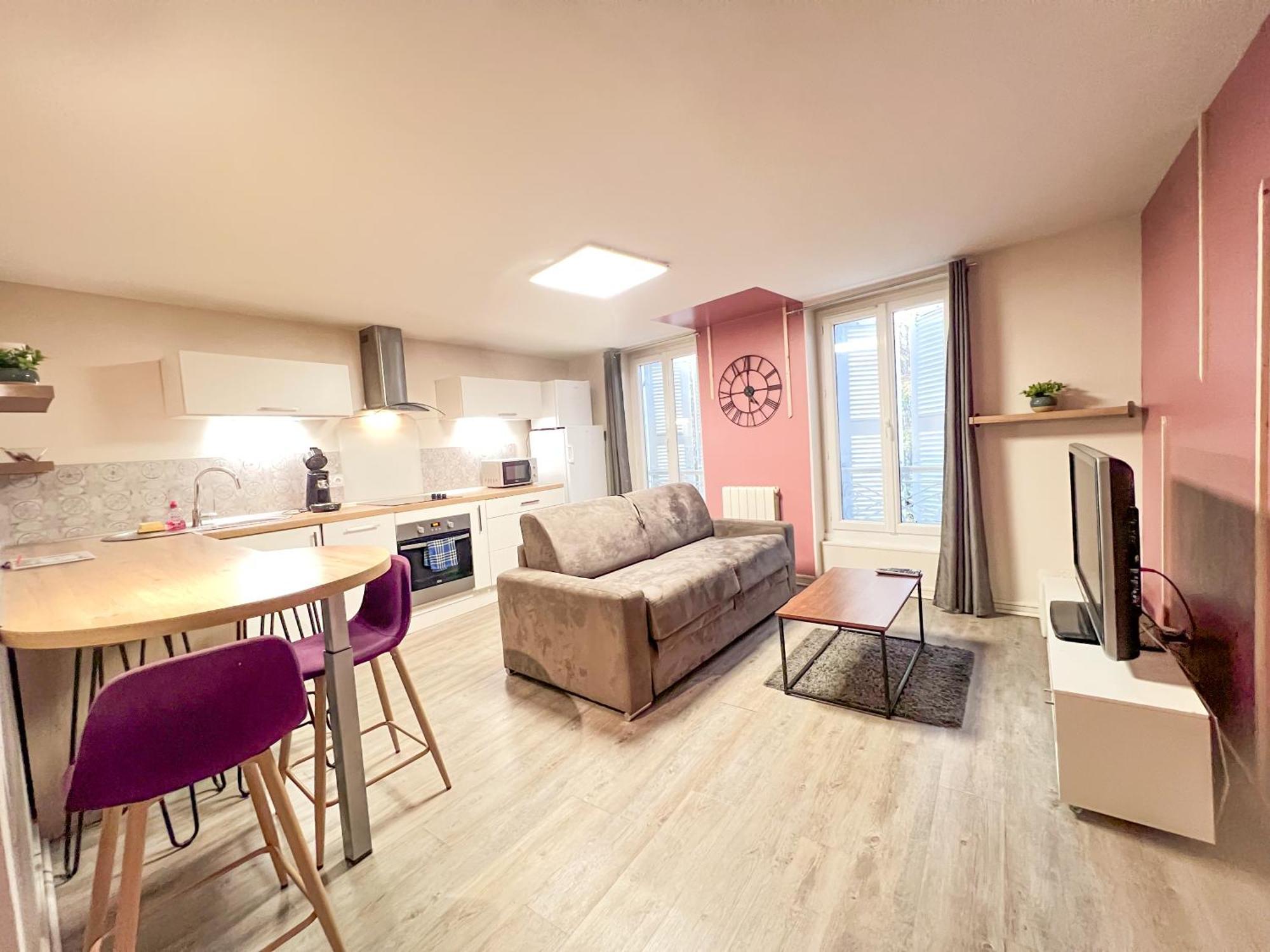 Le Montaigne - Wifi Fibre- Coeur Du Centre Ville-Property Rental Nm Périgueux Екстериор снимка